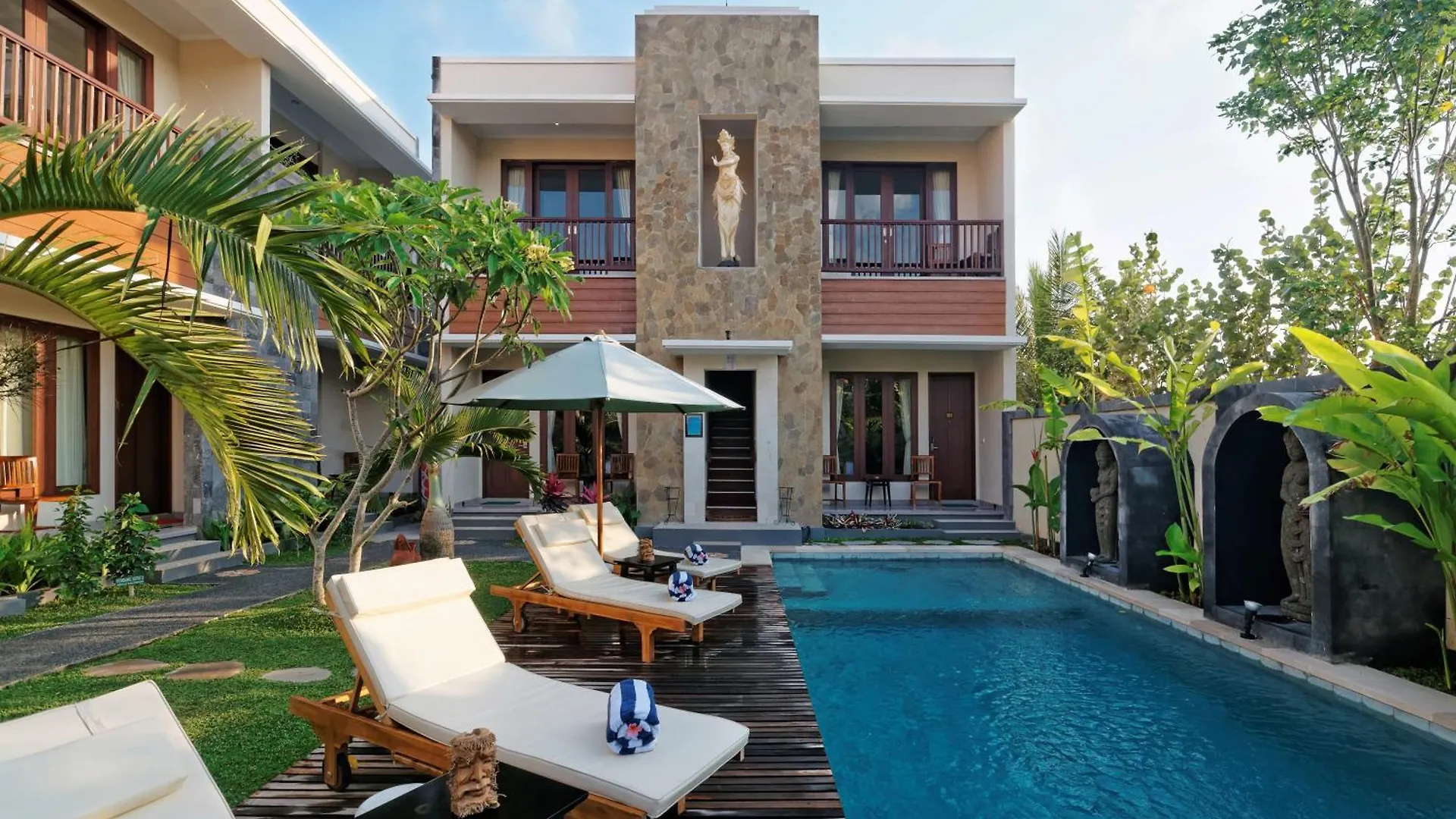 U Tube Hotel Uluwatu Indonesien