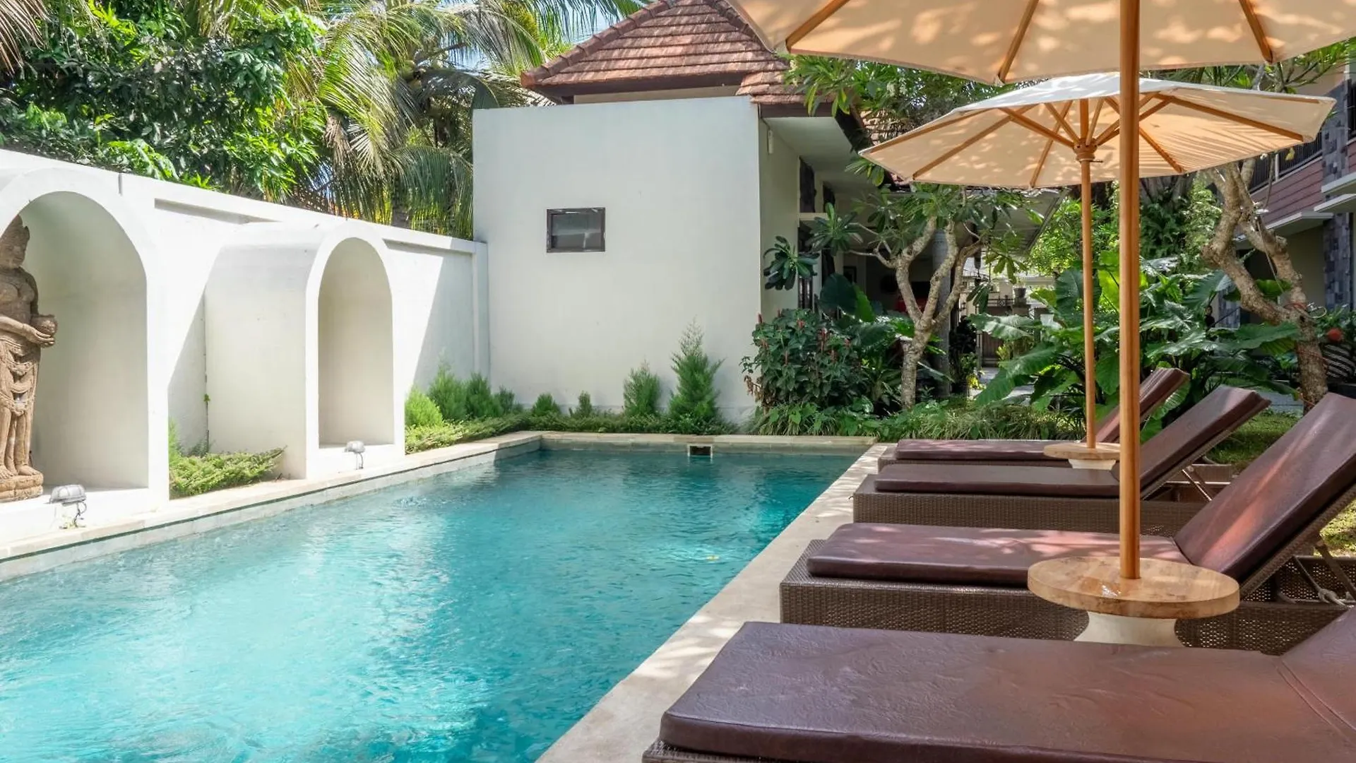 ***  U Tube Hotel Uluwatu Indonesien